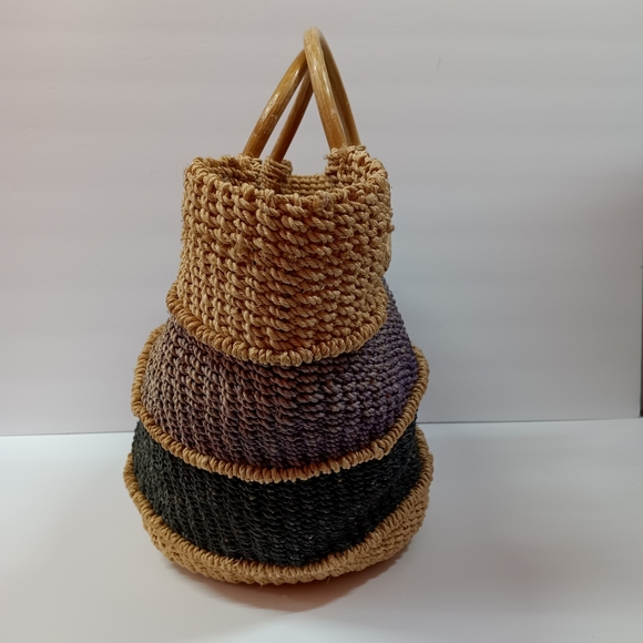 Natural Fiber Vintage Handmade Rope Tote Blue/Tan Stripes with Wooden Handles - Picture 2 of 10